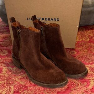 Lucky Brand Brown Suede Boots size 7.5